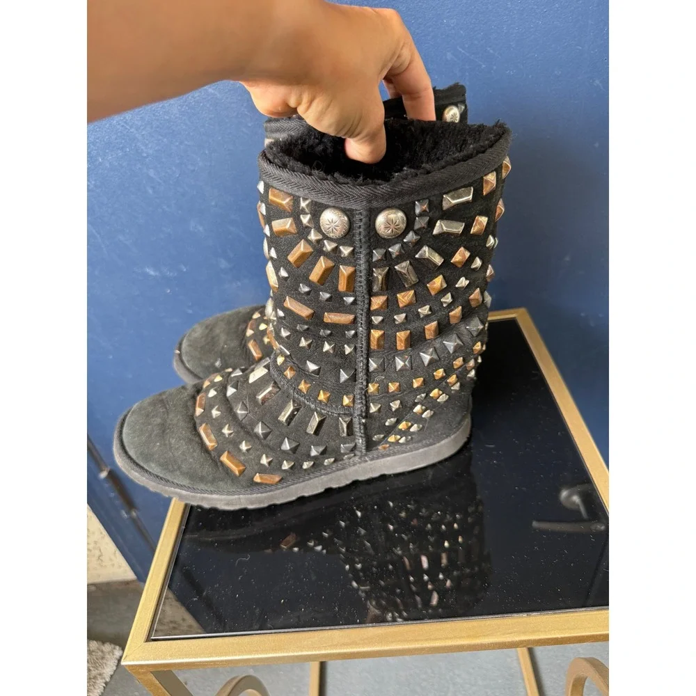 Koolaburra by UGG Black Suede Studded Embellished Mid Calf Boots Mixed Metal